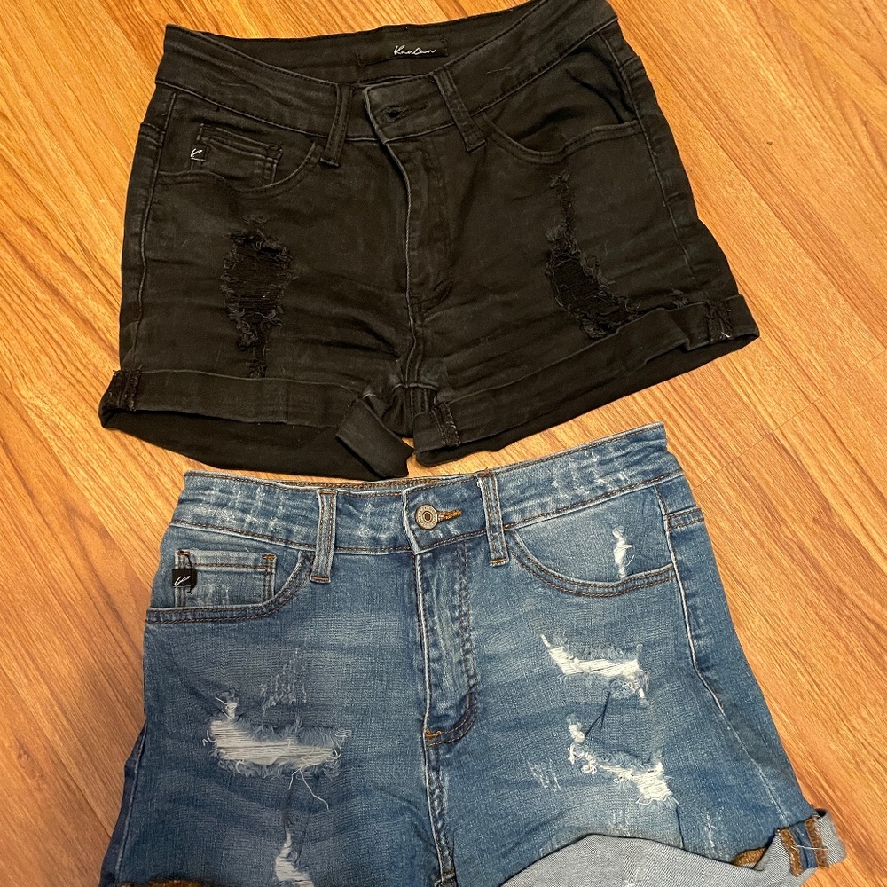 women's junior  Kancan jean shorts